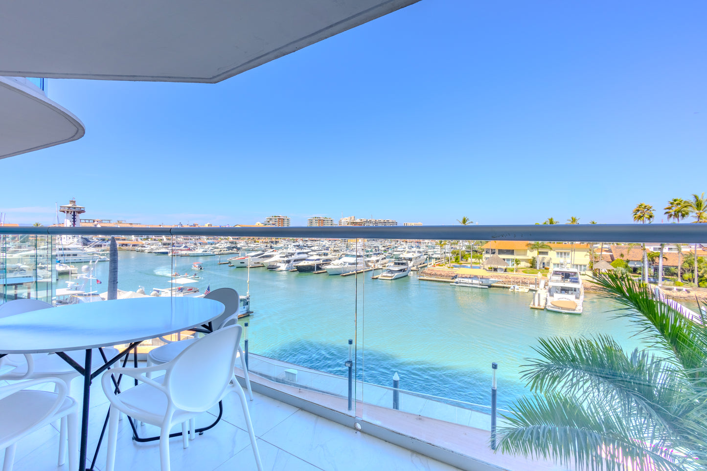 Nautico 2C Marina Puerto Vallarta