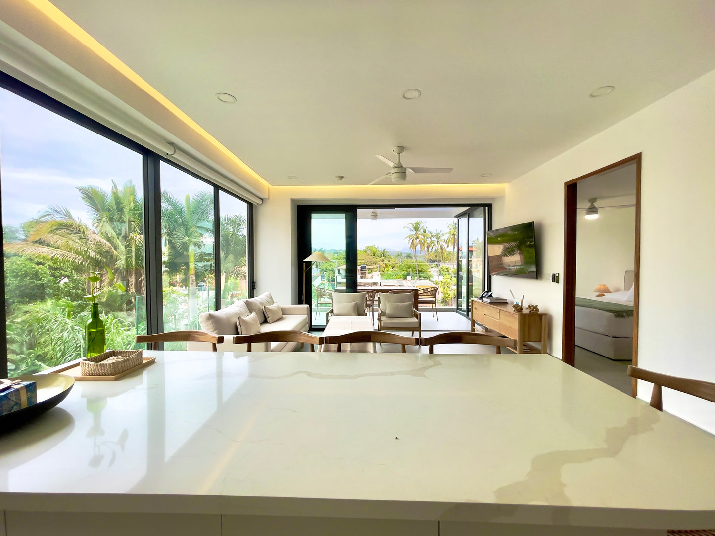 Udara Beachfront Luxury