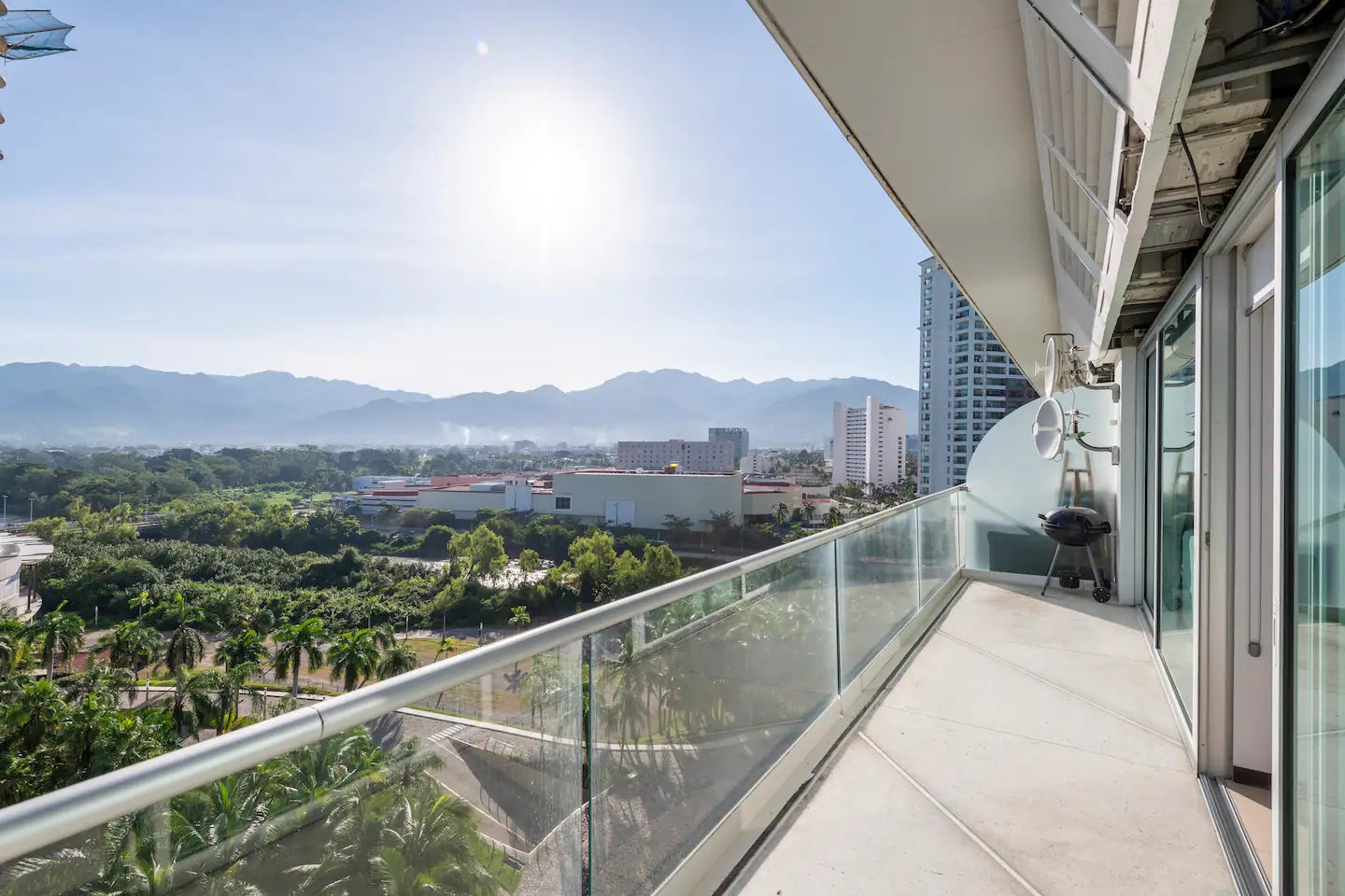 Peninsula Puerto Vallarta 8th Floor