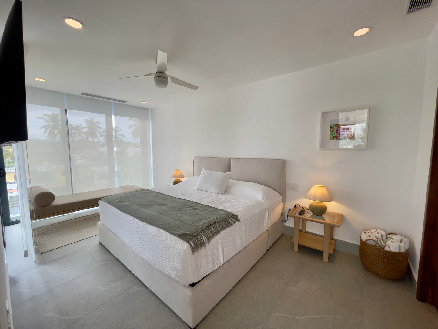 Udara Beachfront Luxury