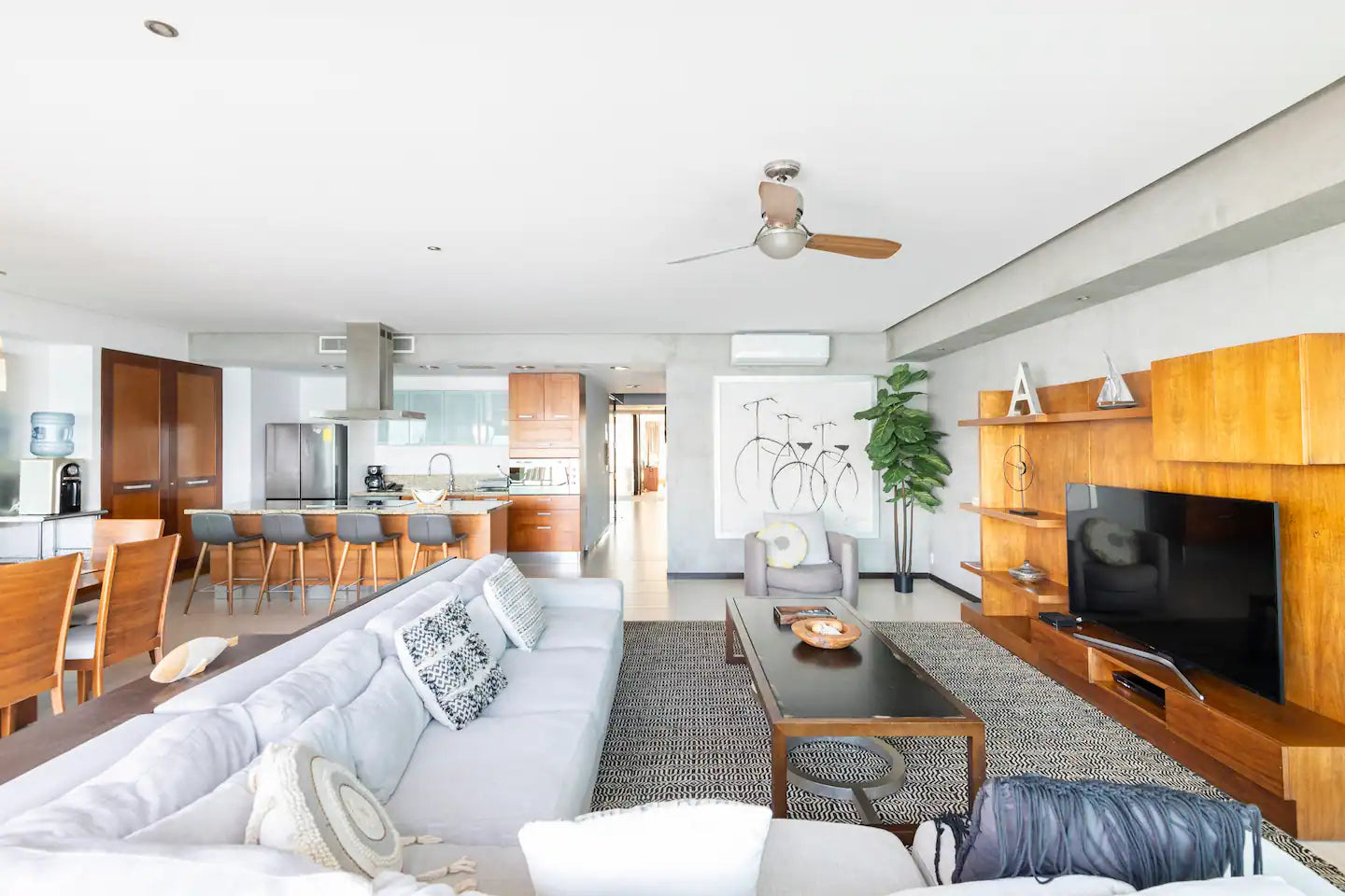 Peninsula Puerto Vallarta 8th Floor