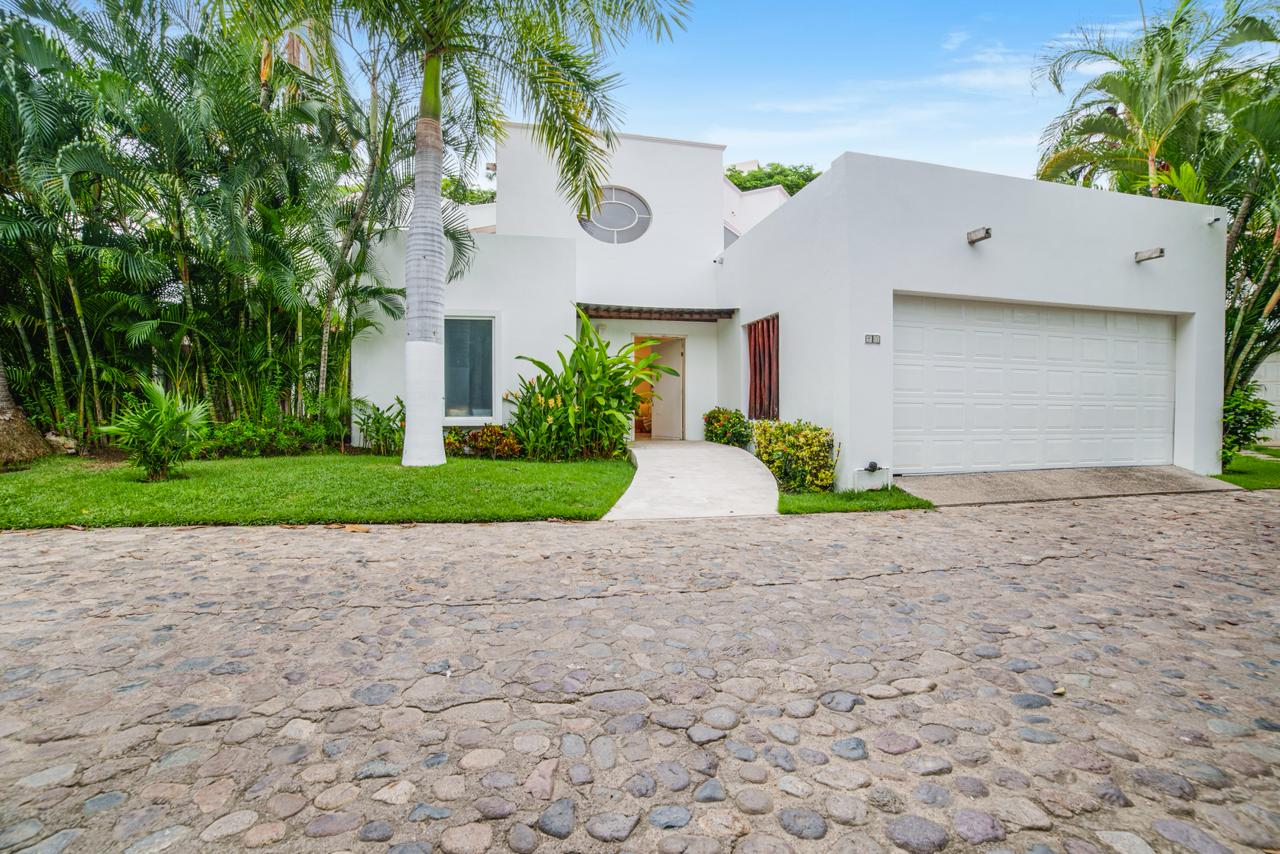 Villa in Kovay Gardens, La Cruz de Huanacaxtle