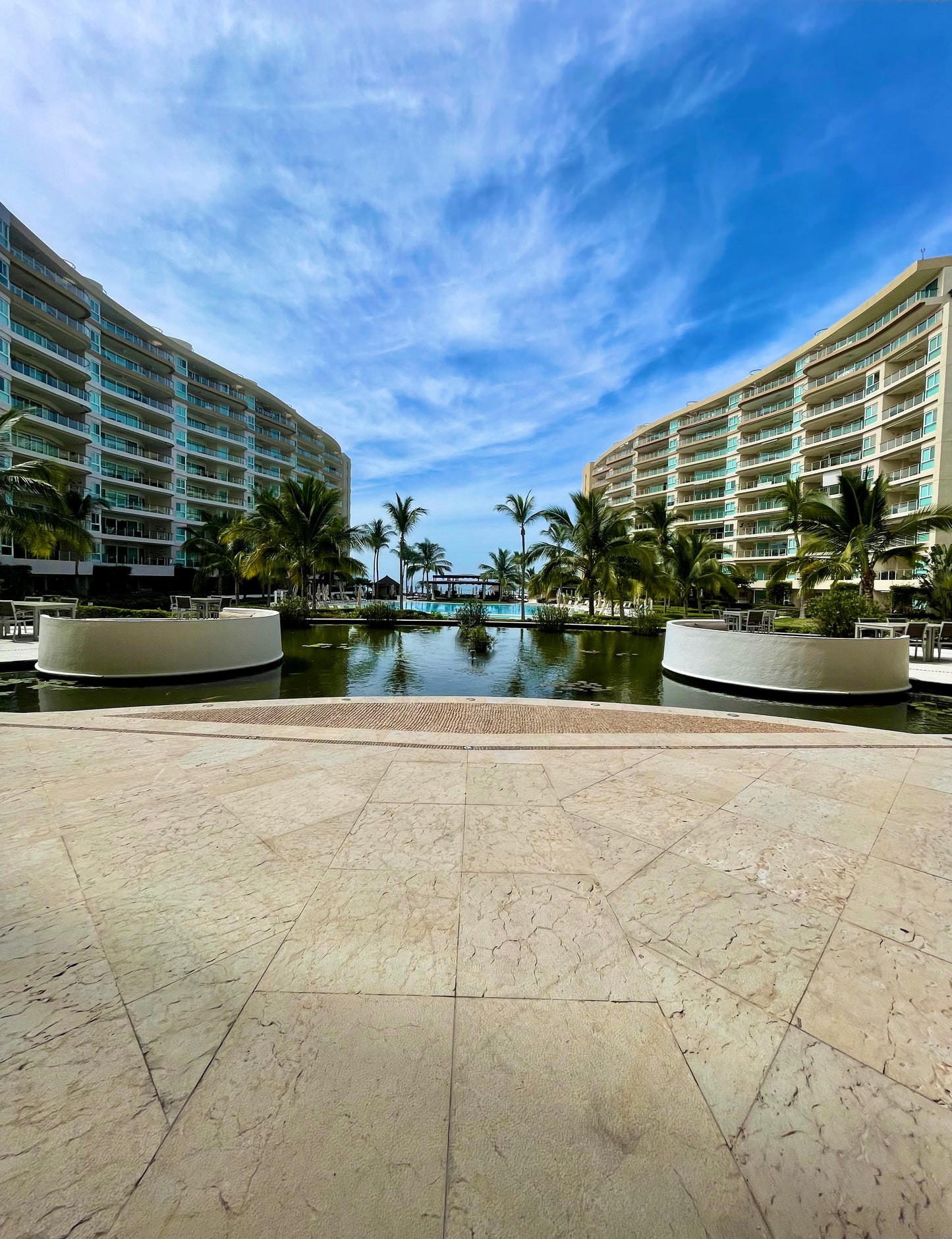 Delcanto Beach Front