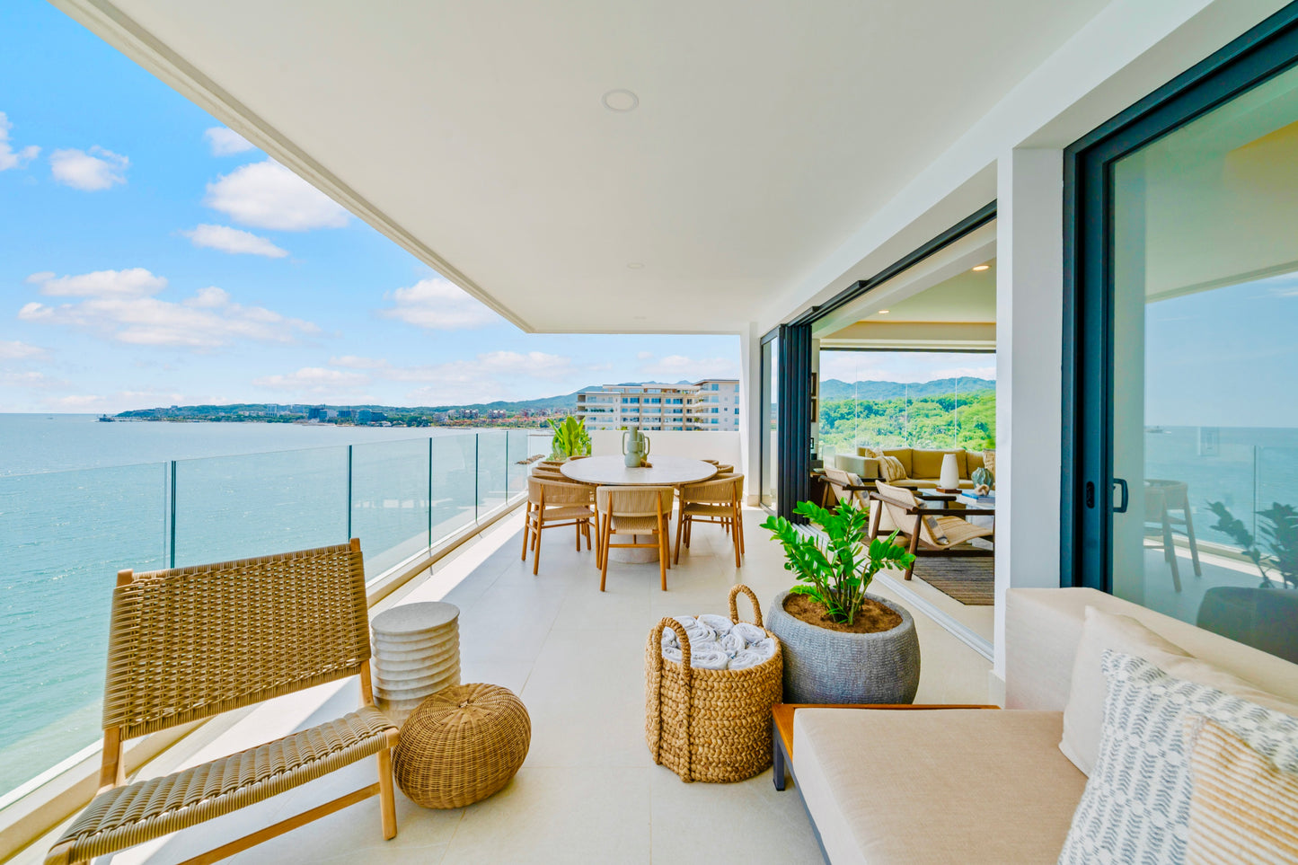 Panarea 6th floor