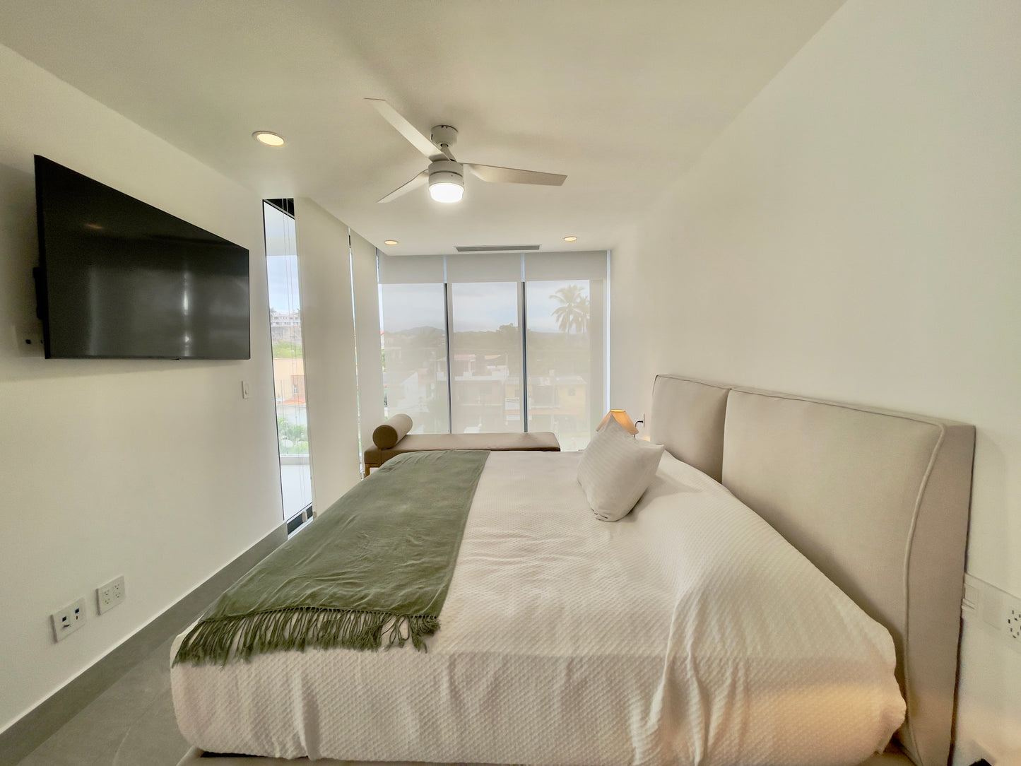 Udara Beachfront Luxury