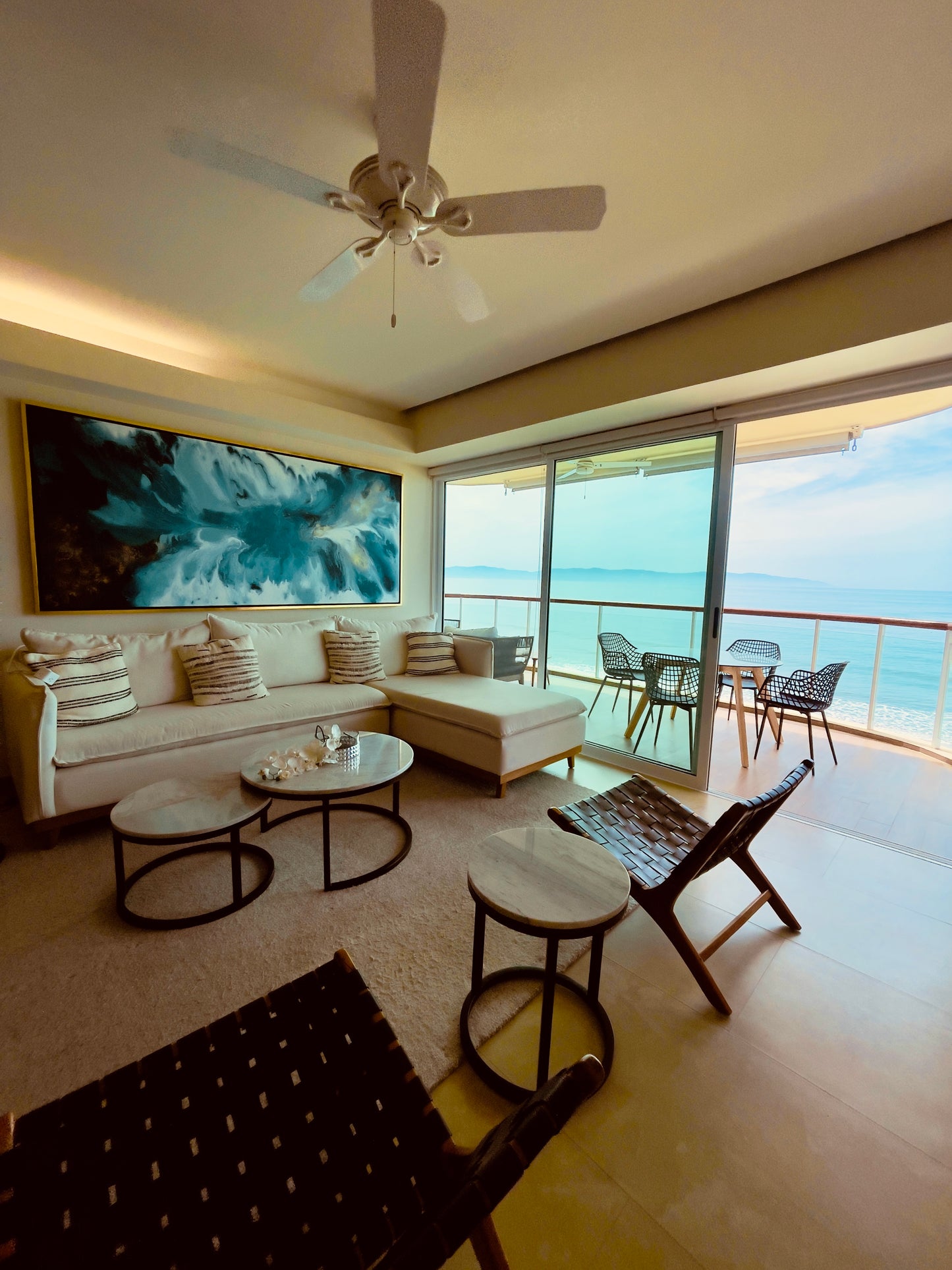 Delcanto Beach Front