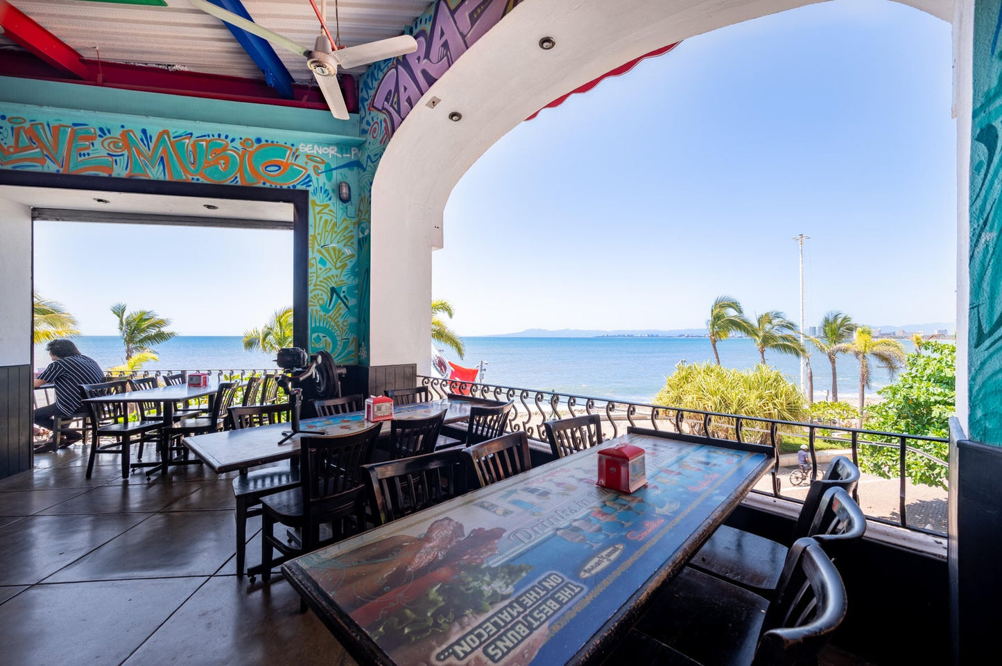 Comercial building on Puerto Vallarta Iconic Malecon for sale